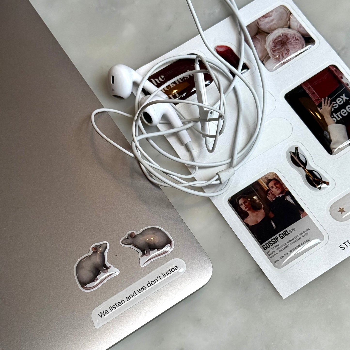 3D Stickers | Besties